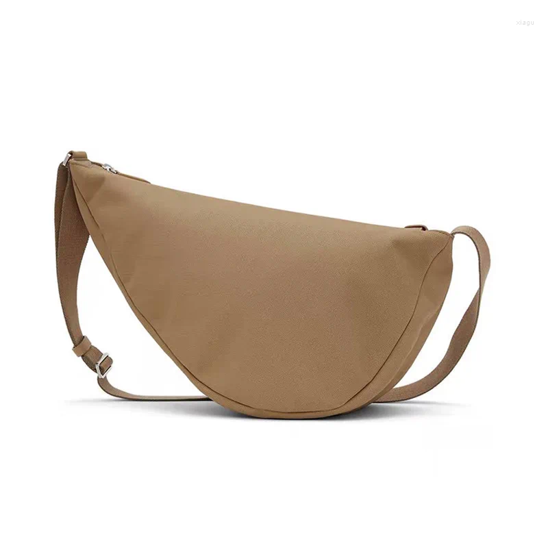 Stylish Nylon Canvas Shoulder Bag Unisex Armpit Crossbody Bag for Casual Wear