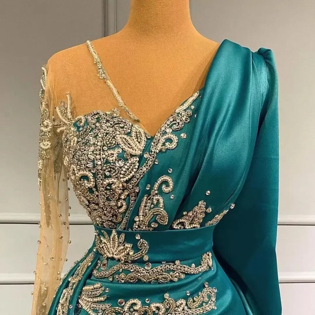 Sleeve Long Prom Evening Dresses Formal Ocn Wear Gold Appliques Beads Hunter Sheer Neck Arabic Robe De Soriee BC
