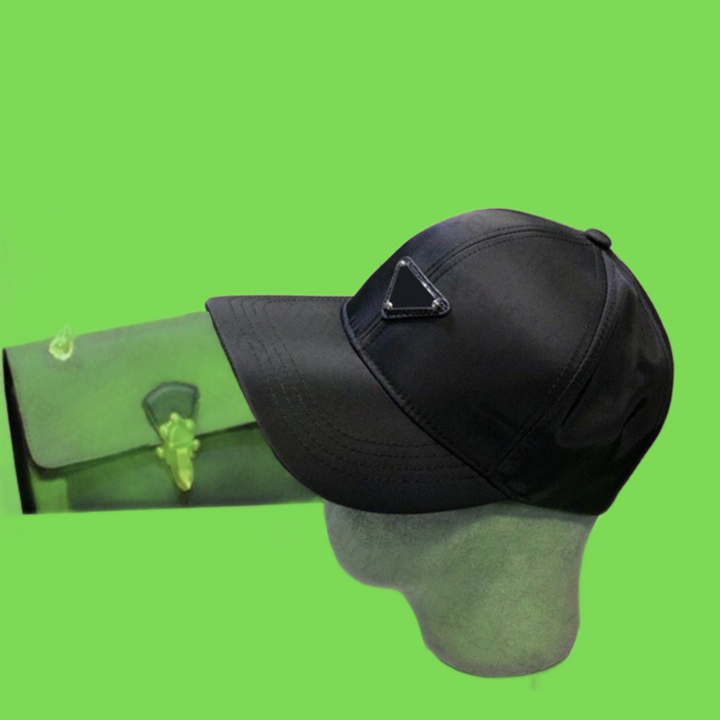 Fashion Streets Ball Caps Casual Hats Letter Caps Design for Man Woman 2 Option Top Quality