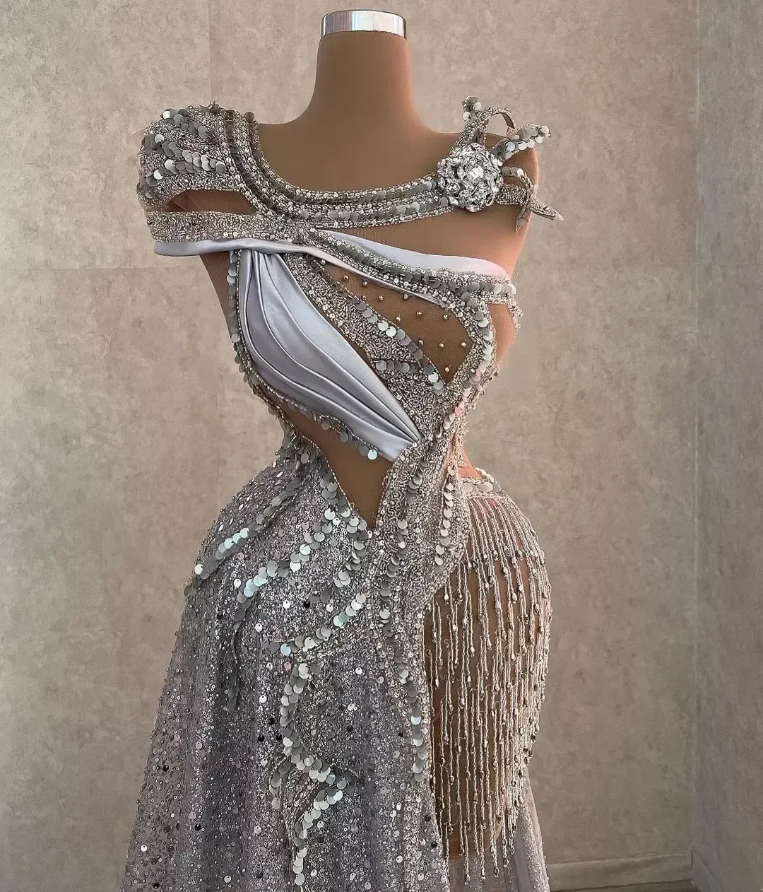 NEW Arabic Aso Ebi Sparkly Silver Luxurious Formal Occasion Prom Dresses Beaded Crystals Evening Formal Party Second Reception Birthday Engagement Gow