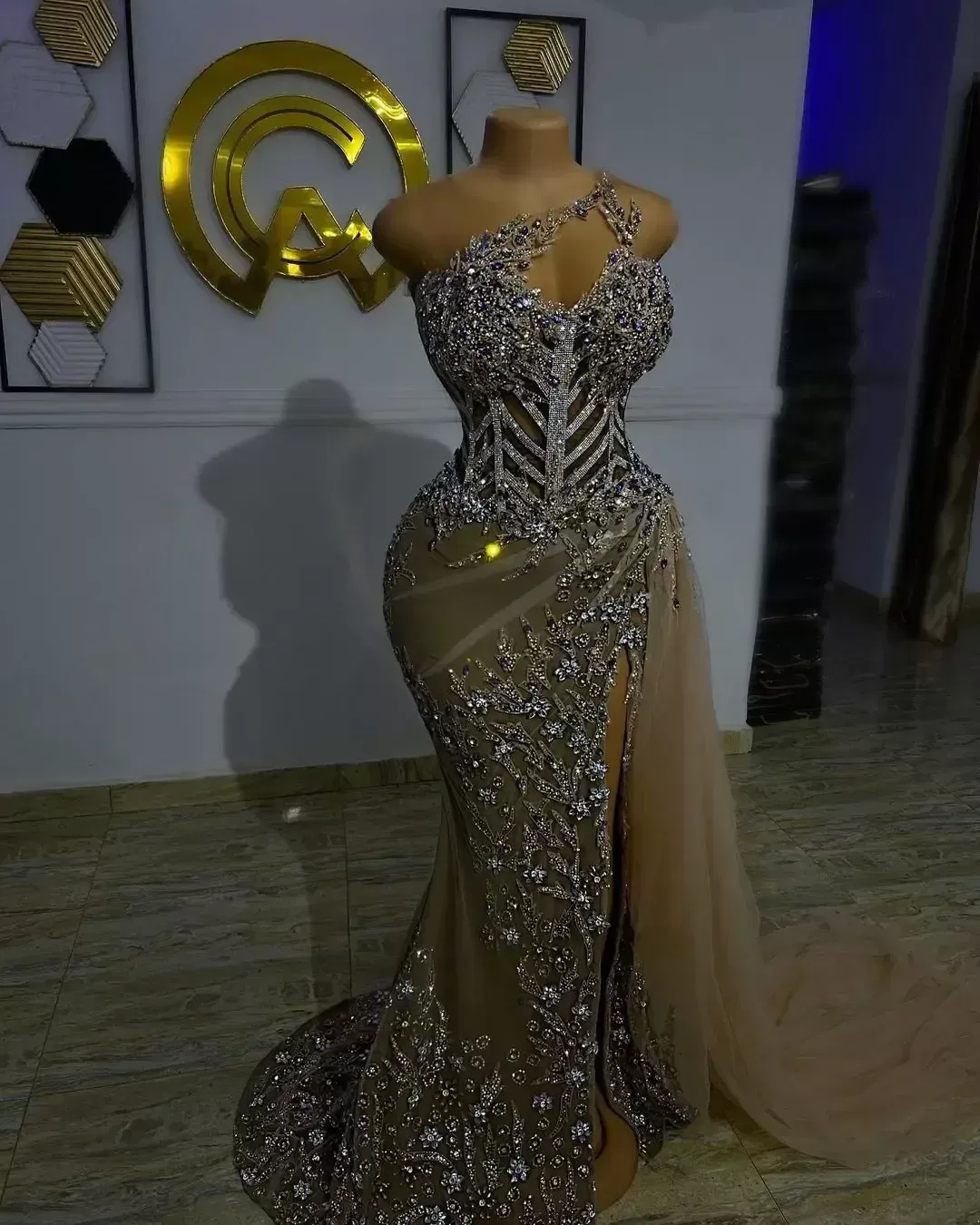 Size Plus Arabic Aso Ebi Gold Urious Mermaid Prom Beaded Crystals Evening Formal Party Second Reception Birthday Engagement Gowns Dresses