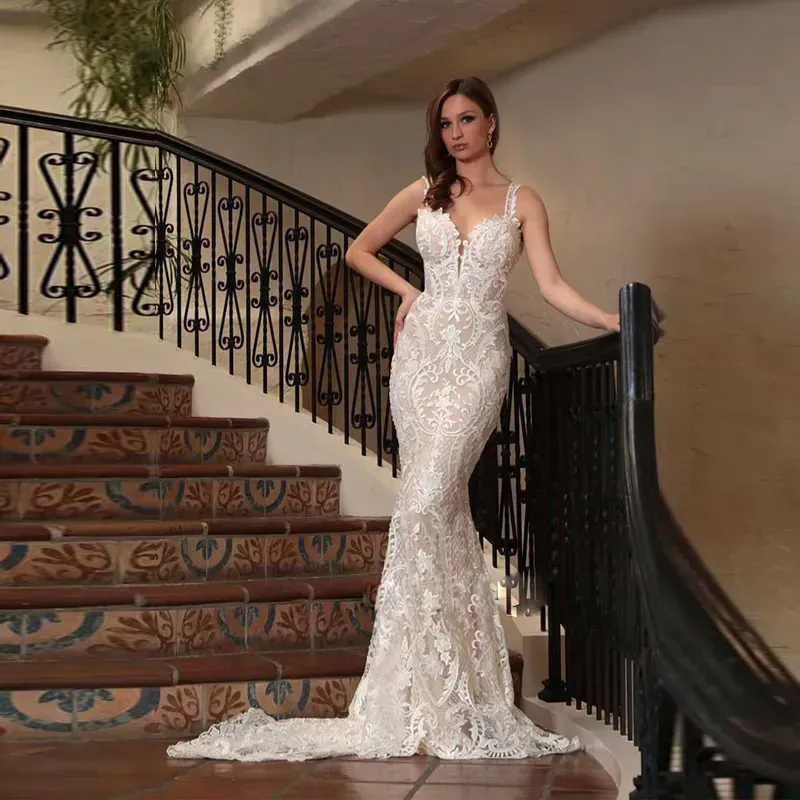 Sexy See Through Back Mermaid Dresses With Detachable Full Lace Bridal Gown Spaghetti Strap Remove Train Castle Wedding Gowns