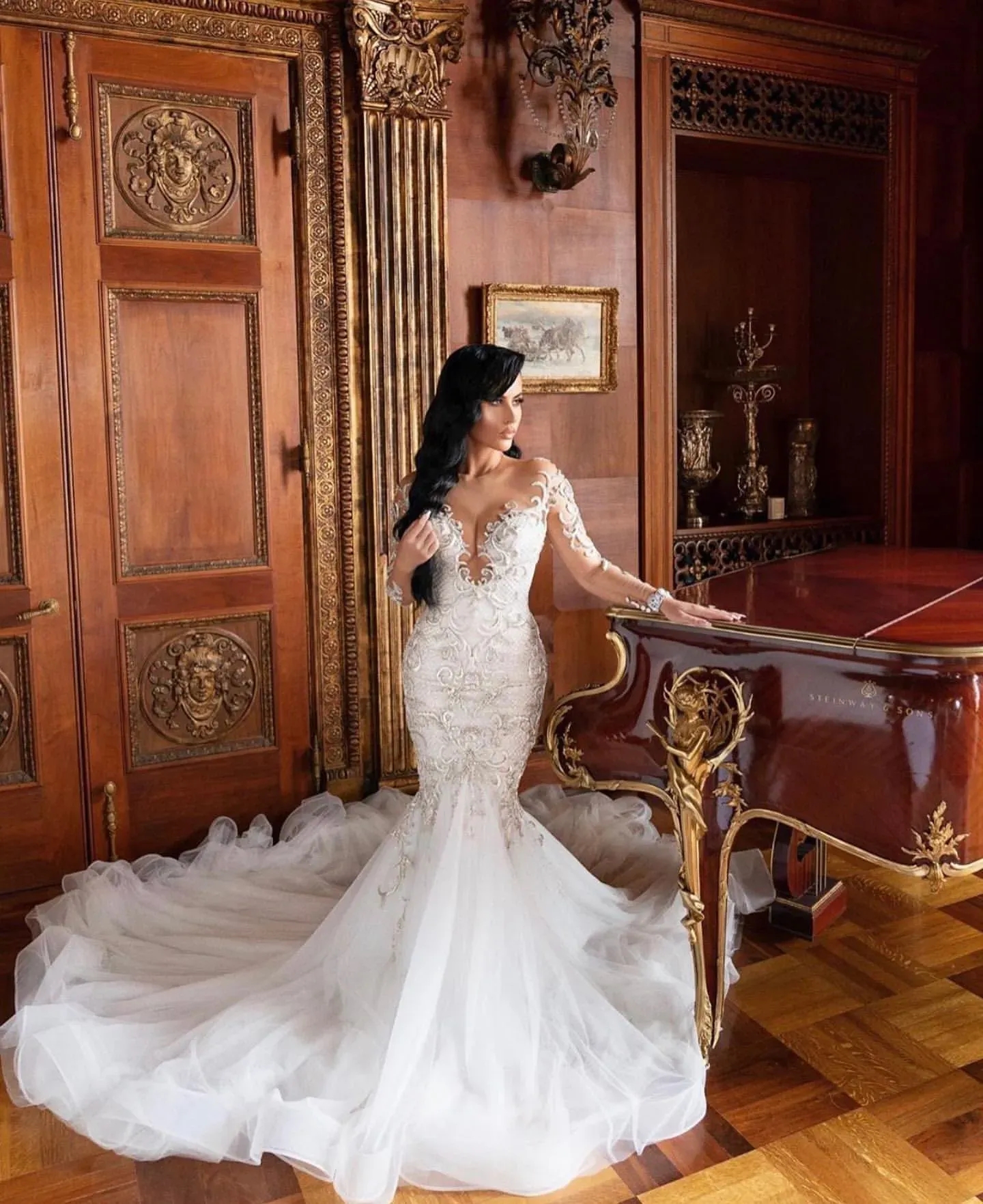 Luxurious Sexy Arabic Wedding Dresses Mermaid Beading Embroidery Bridal Dresses Sheer Neck Llong Sleeves Wedding Gowns Custom Made