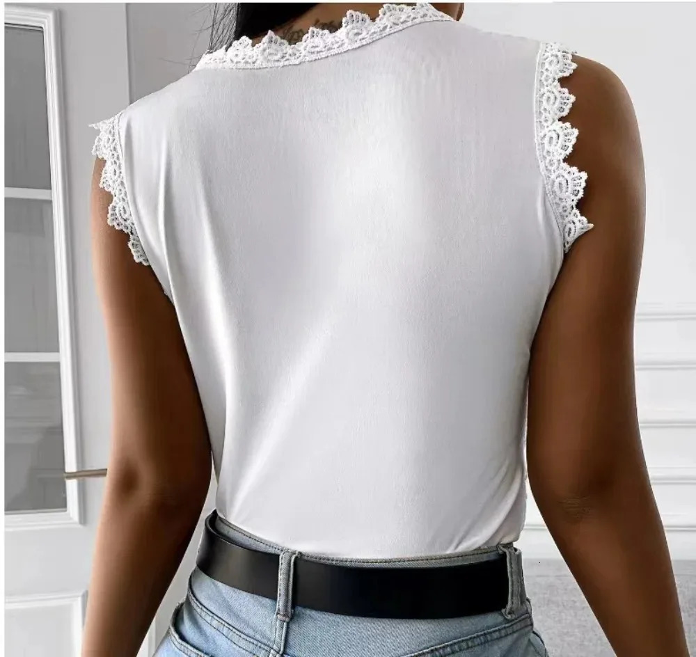 Spring Shirts for Women Tshirt Women Clothing Y2k Tops Vintage Lace Elegant Fashion Clothes Streetwear Casual Autumn T-shirts 240228