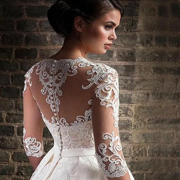 Deep V-neck Tulle & Satin A-Line Satin Wedding Dresses With Lace Appliques Illusion Back 3/4 Sleeves Bridal Gowns