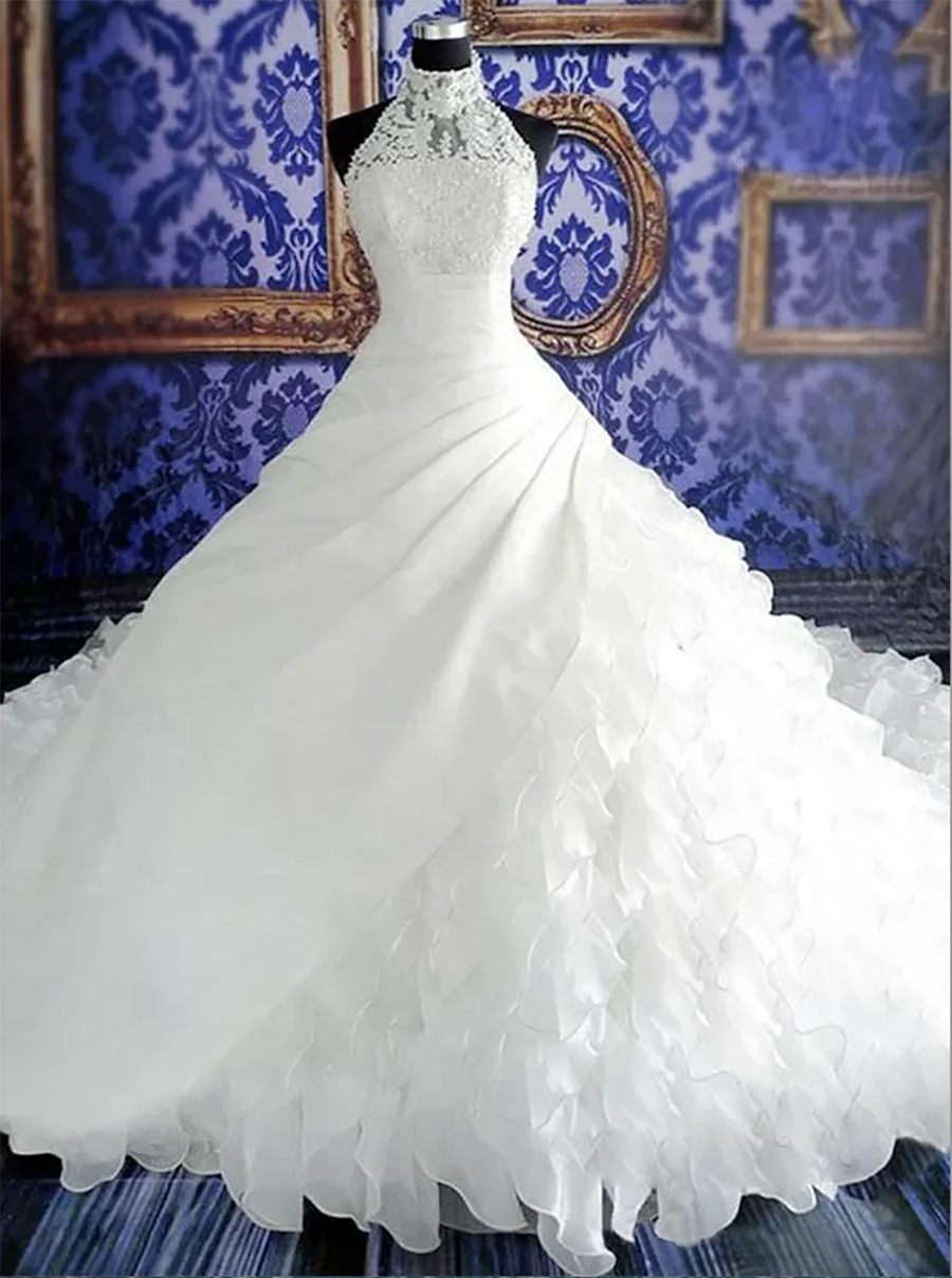 2024 Halter High Neck Ball Gown Wedding Dress with Appliques Pearls Watteau Train Tiered Ruffles Organza Lace Applique Beaded Bridal Gowns Custom