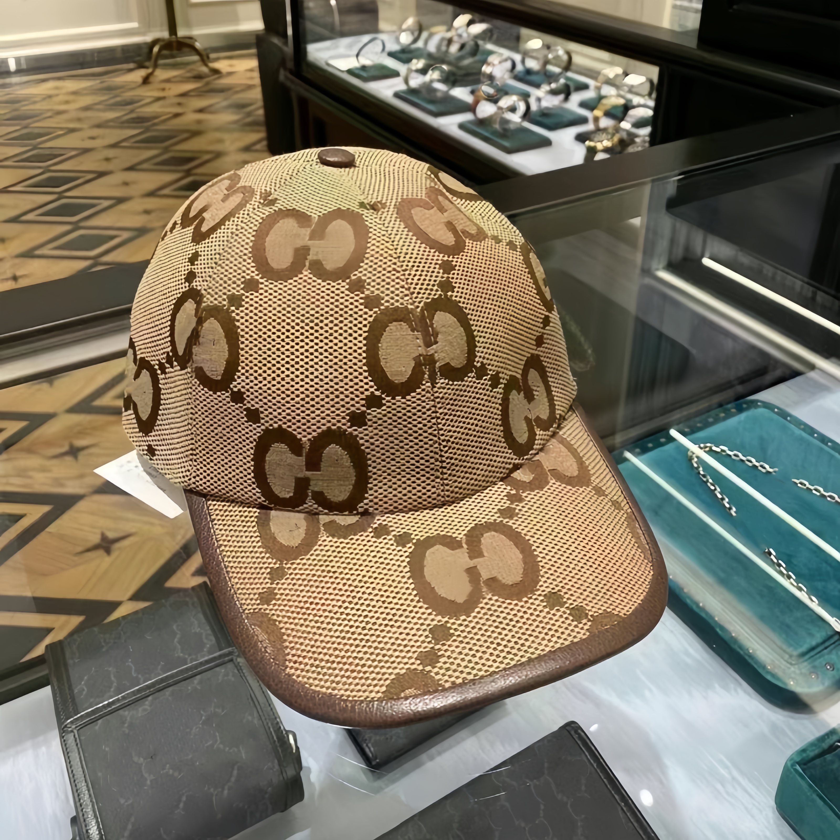 top baseball cap designer hat caps casquette luxe snake tiger bee cat canvas guccily gucciily gg featuring men dust bag fashion women hats sun adjustable quality