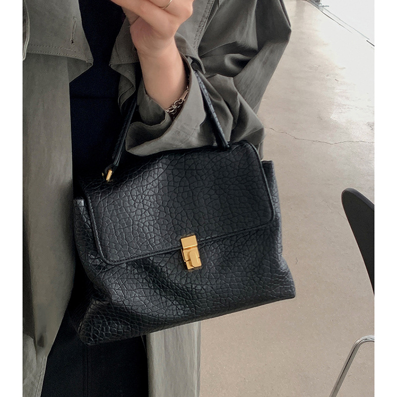 Minimalist Soft Leather Tote 2024 Spring/Summer New Women's and Large Capacity Commuter Handheld Single Shoulder Diagonal Straddle Bag suede coff