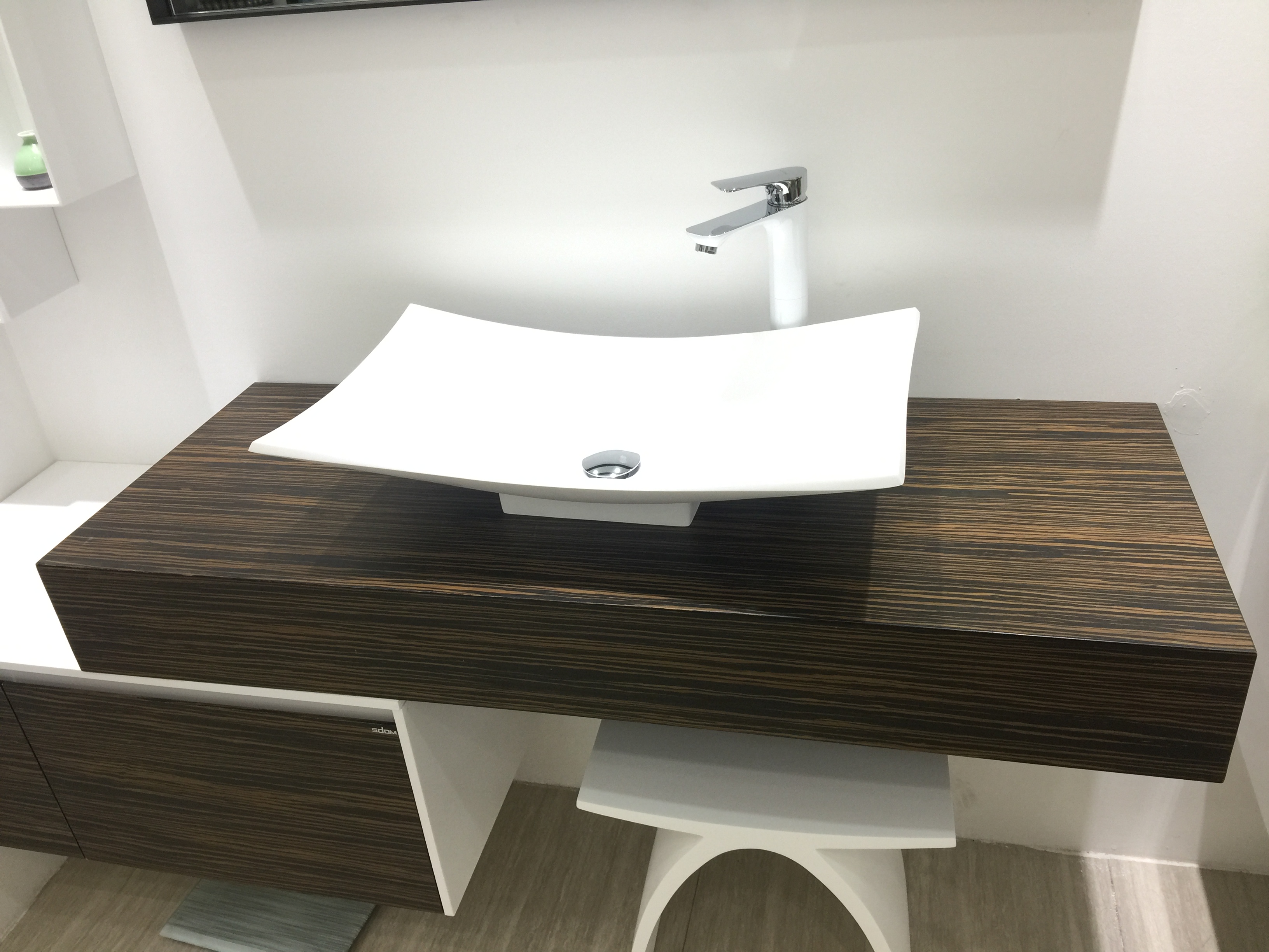 Rectangular Bathroom Solid Surface Stone Counter Top Vessel Sink Fashionable Cloakroom Stone Vanity Wash Basin RS3808