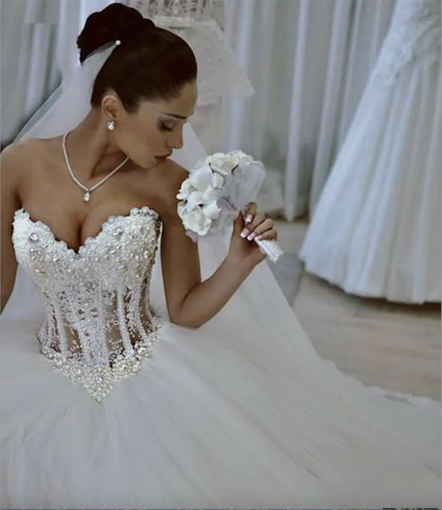 2024 Ball Gown Wedding Dresses Sweetheart Corset Floor Length Princess Bridal Gowns Beaded Lace Pearls Custom Made