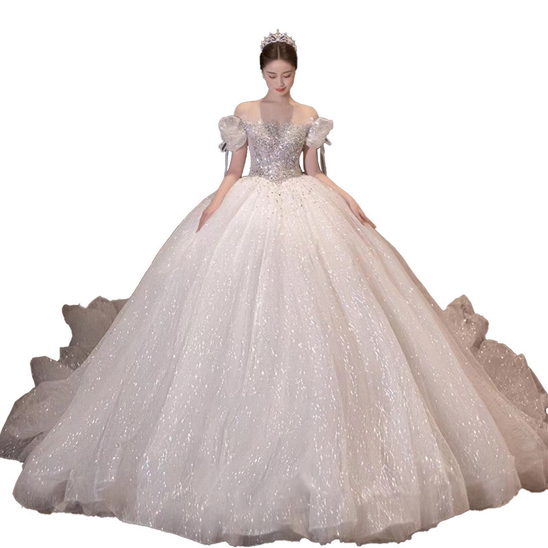 2024 Gorgeous crystals Wedding Dresses Bridal Gown with 3D Floral Applique A Line Beaded Crystals Sweep Train Plus Size Custom Garden off shoulder ves