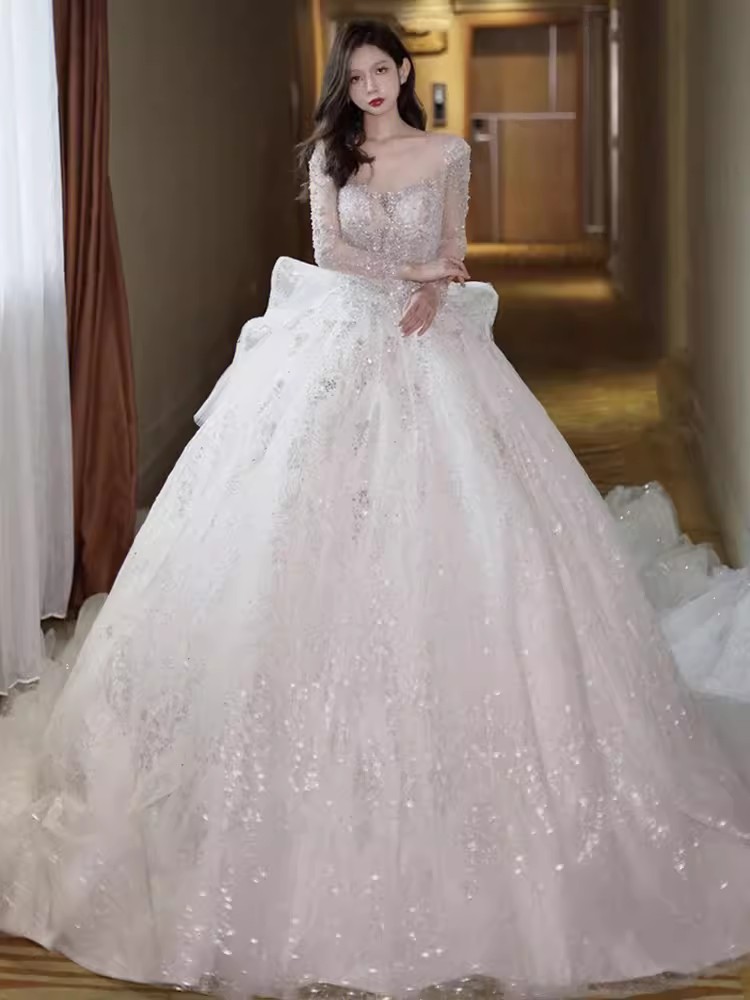 Long sleeved Wedding Dress for the Bride in 2024 new Main wedding dress plus size Boho Lace Appliques Tulle Sexy Beach Illusion Bodice Bow Backless A-
