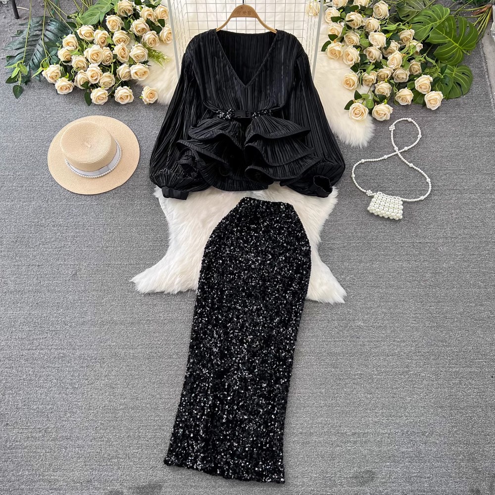 Two Piece Dress Women Sequined 2 Pieces Set Sexy V Neck Lantern Sleeve Belt Ruffles Tops Elastic Waist Bodycon Skirt Club Wear Suit