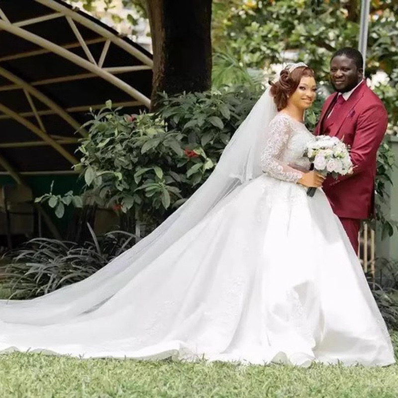 2024 Gorgeous pearls beaded Wedding Dresses African Bridal Gown long sleeves Lace Appliques Tulle A Line Ruched Custom Plus Size Country Beach boho ve