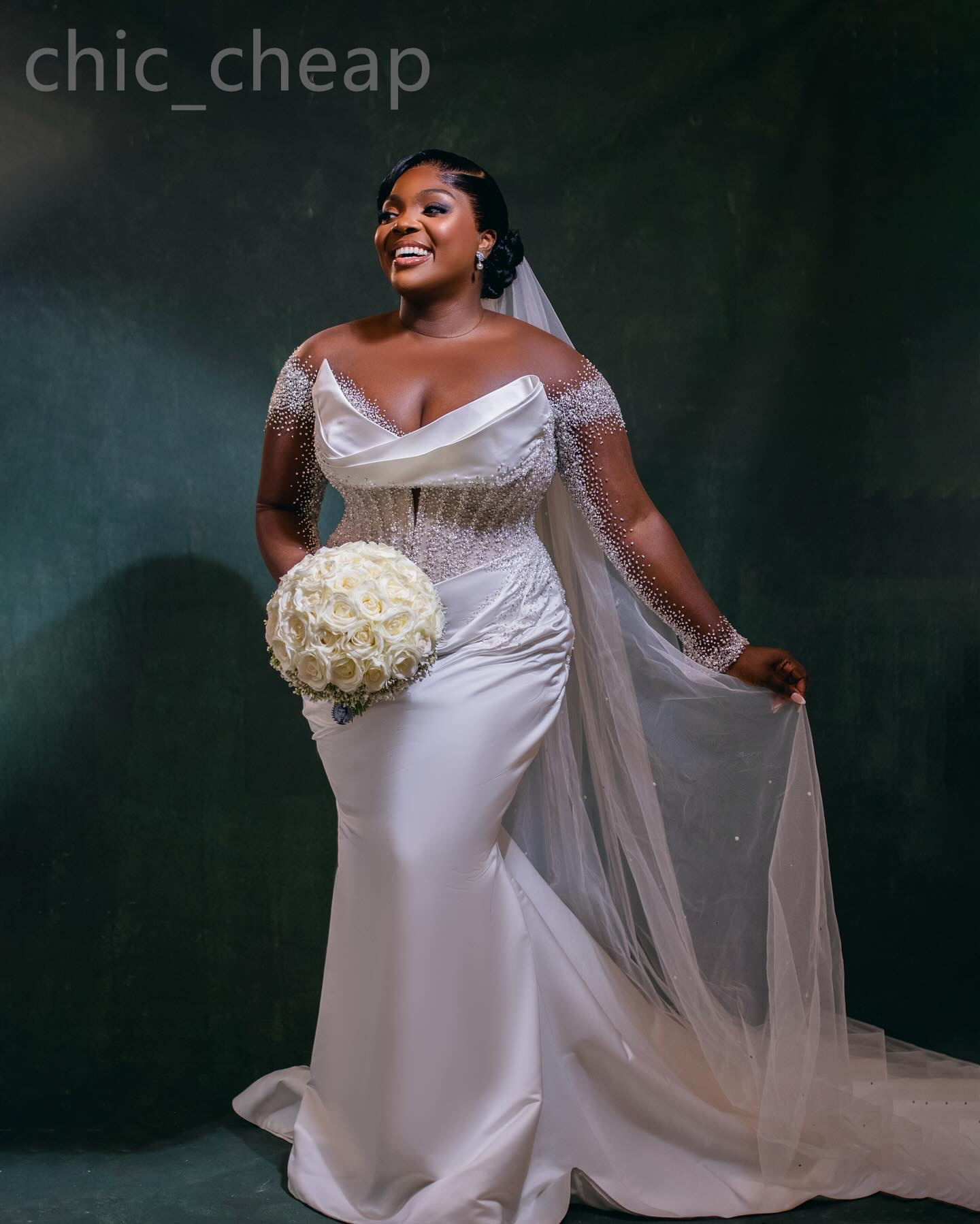 2024 Arabic Aso Ebi Plus Size White Beaded Mermaid Wedding Dress Sheer Neck Long Sleeves Bridal Gowns Dresses ZJ322