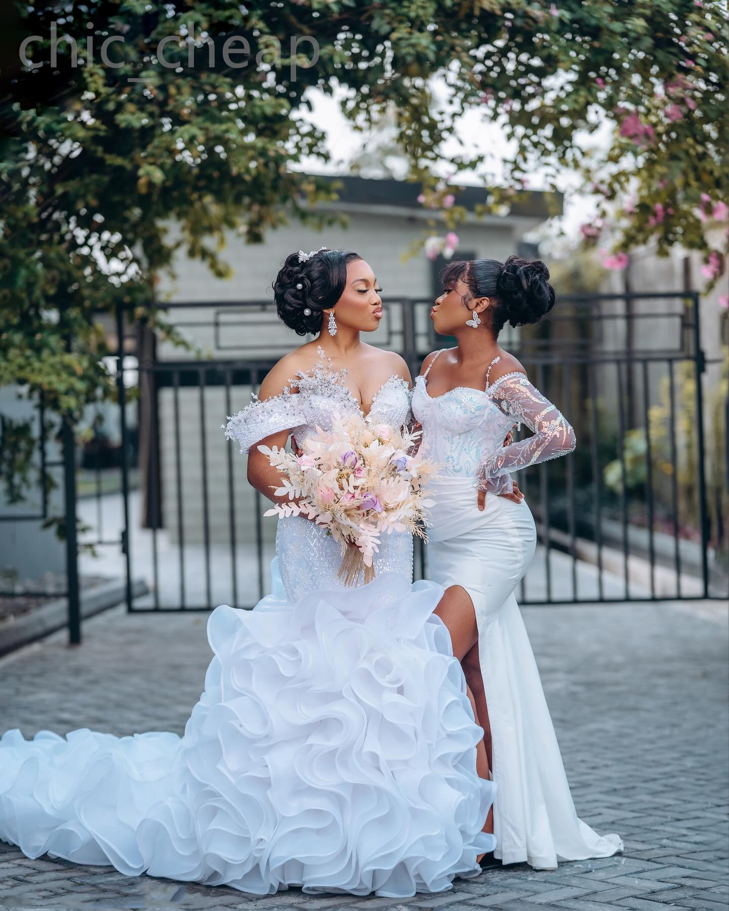 2024 Arabic Aso Ebi Plus Size Luxurious White Mermaid Wedding Dress Beaded Crystals Lace Organza Tiers Bridal Gowns Dresses ZJ034