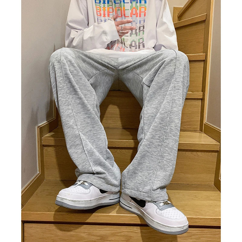 2023 Spring Mens Baggy Sweatpants Korean Fashion Streetwear Light Grey Straight Wide Leg Pants Casual Trousers Male 240301