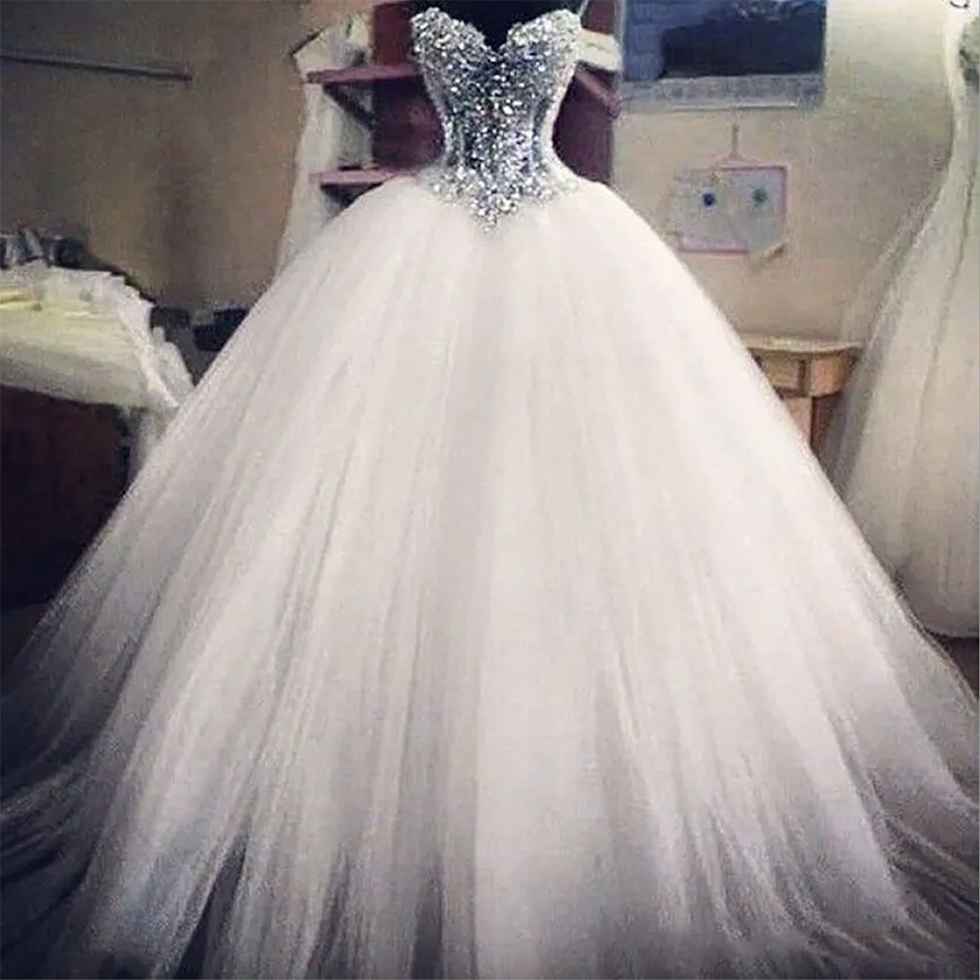 2024 Ball Gown Wedding Dresses Sweetheart Corset Floor Length Princess Bridal Gowns Beaded Lace Pearls Custom Made