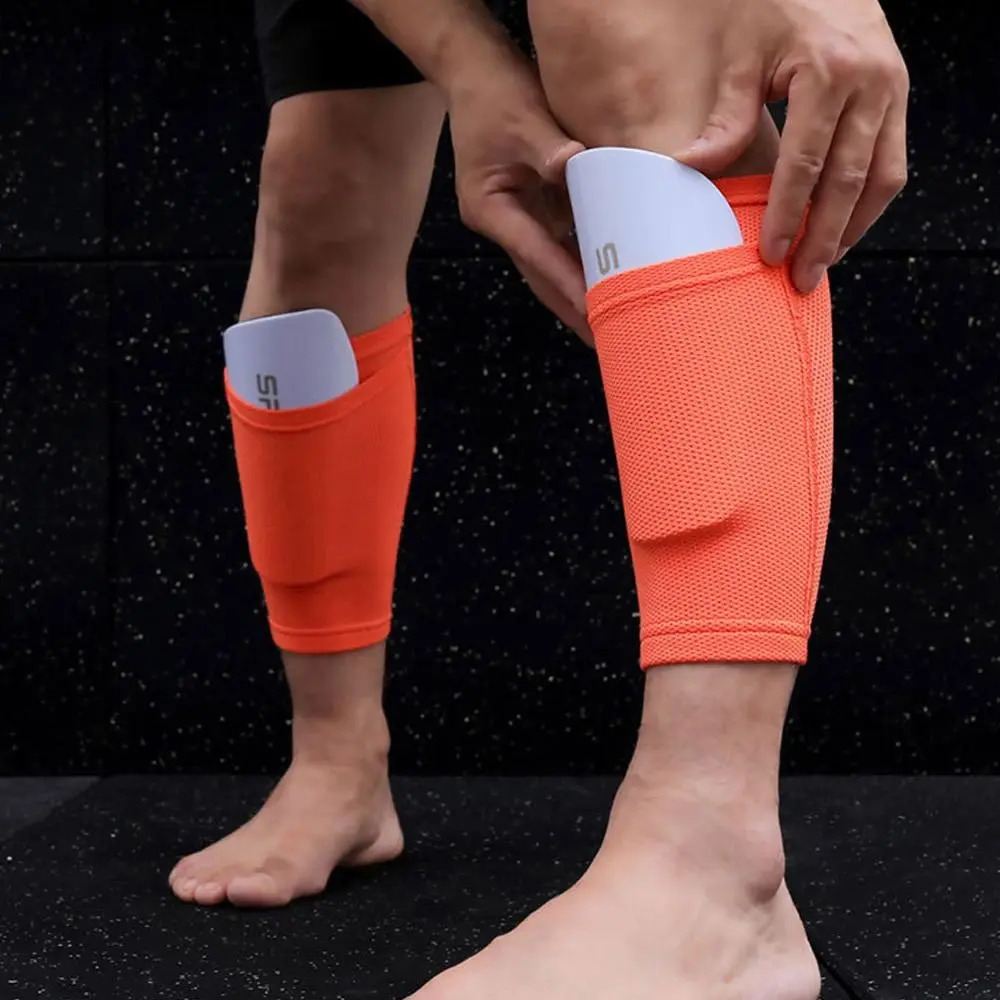 Soccer Shin Guards Football Protectors Pads Adult Kids Shinguards Light Sock Insert Board Boy Training Legging Protective Gear 240228