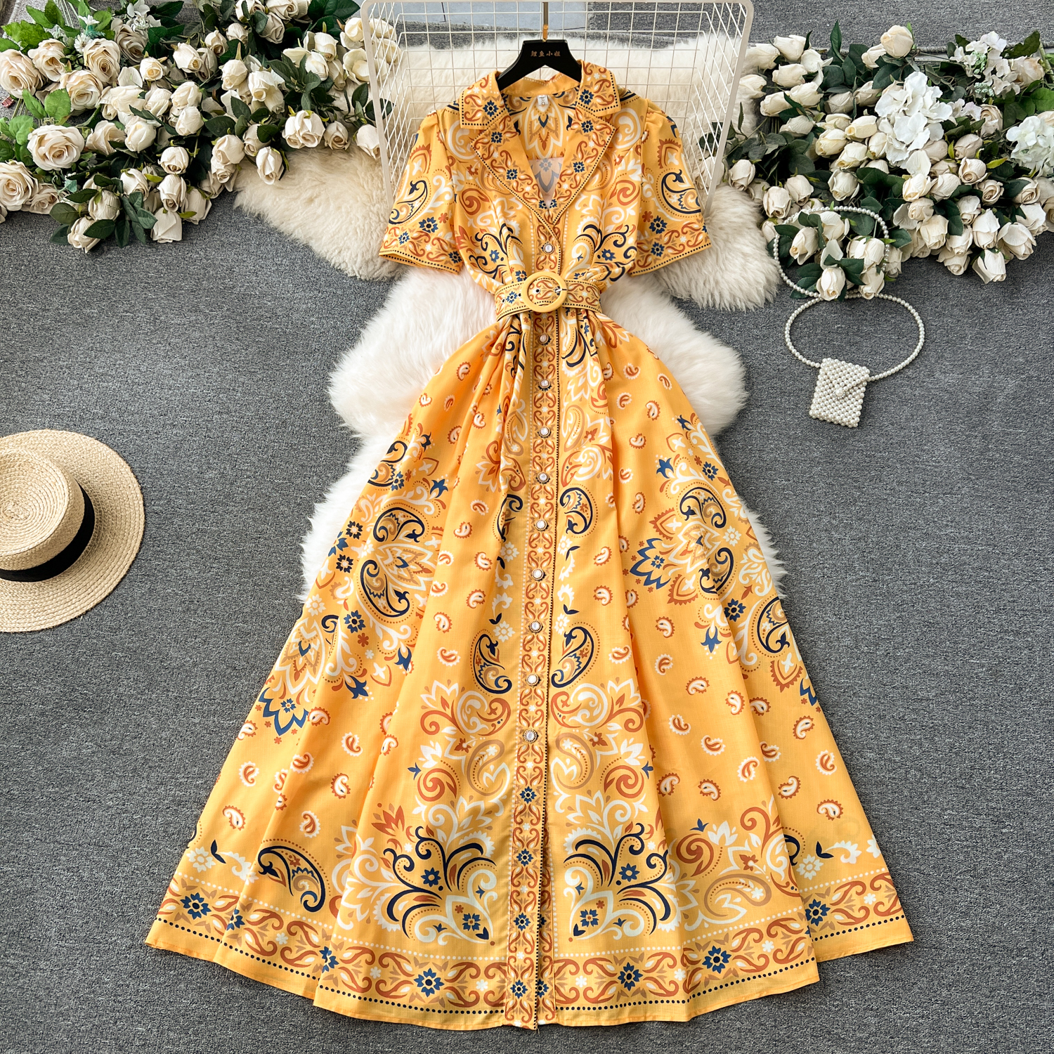 Casual Dresses Spring Vintage Floral Printed Dress High Waist V-neck Lantern Sleeve Short Pleated Dress White Red Long Sleeve A-line Dresses 2024