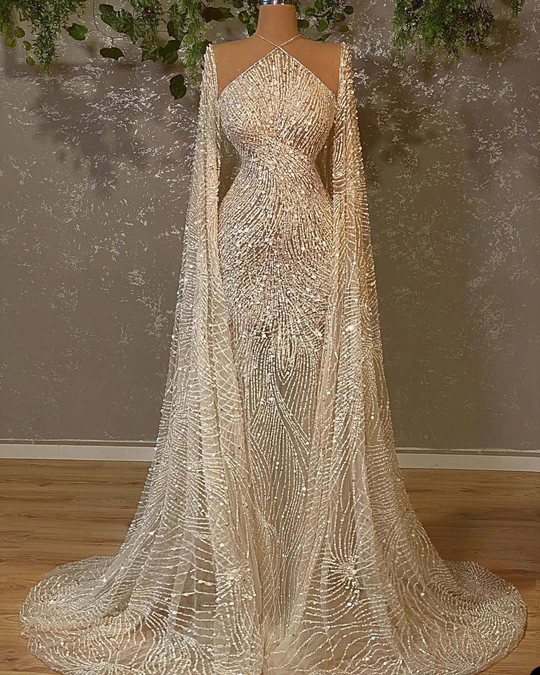 Sequined Sparkly Mermaid Wedding Dress with Wrap Illusion Bling Dubai Princess Bridal Gowns Robe De Soiree Turkish Couture Abendkleider Bride Dresses 