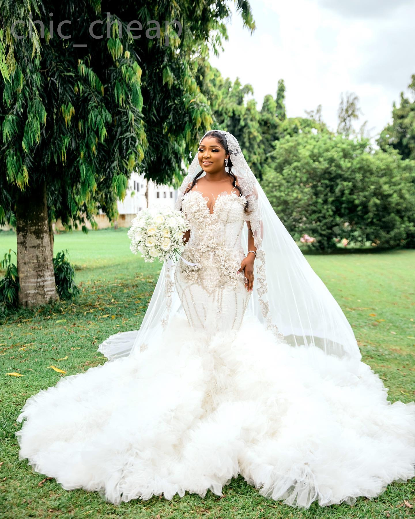 2024 Arabic Aso Ebi Plus Size Ivory Lace Mermaid Wedding Dress Pearls Flowers Tiers Bridal Gowns Dresses ZJ201