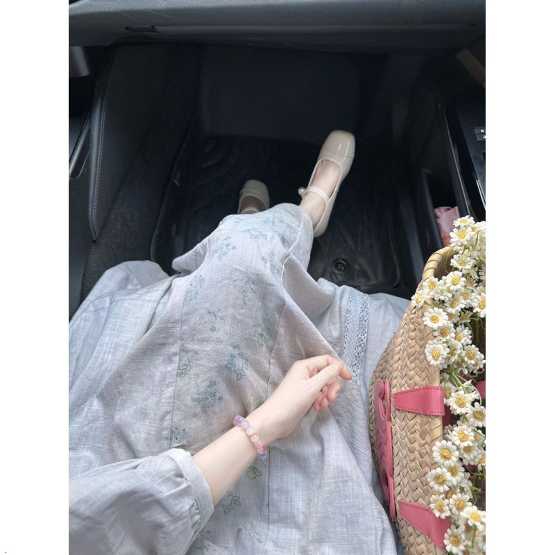 New Chinese style improved version of the three quarter sleeved dress for women in early autumn with a new sense of temperament and a waist length ski