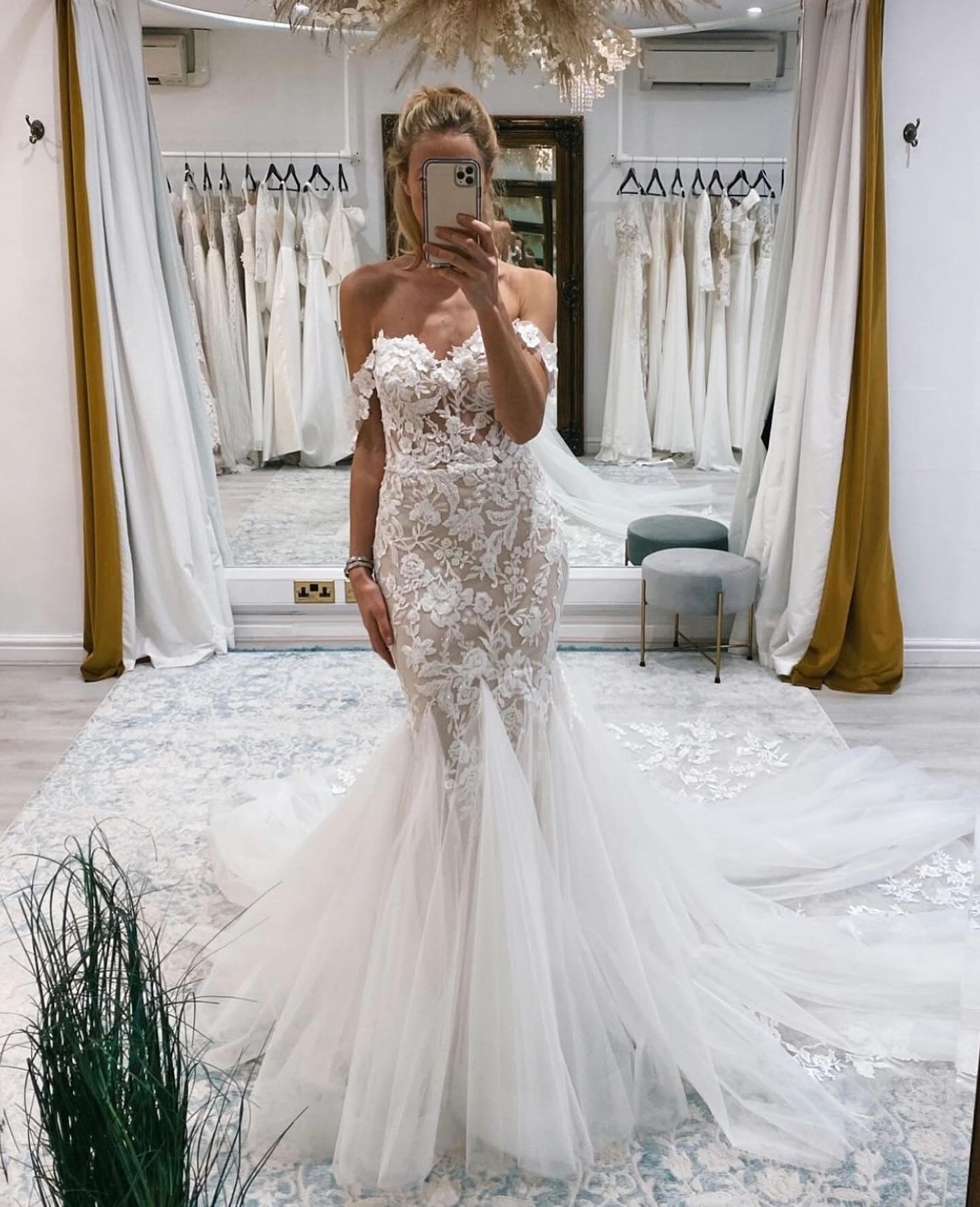 Boho Mermaid Lace Dresses Ogstuff Off Shoulder Country Wedding Dress Illusion Backless Wedding Bridal Gowns 0620