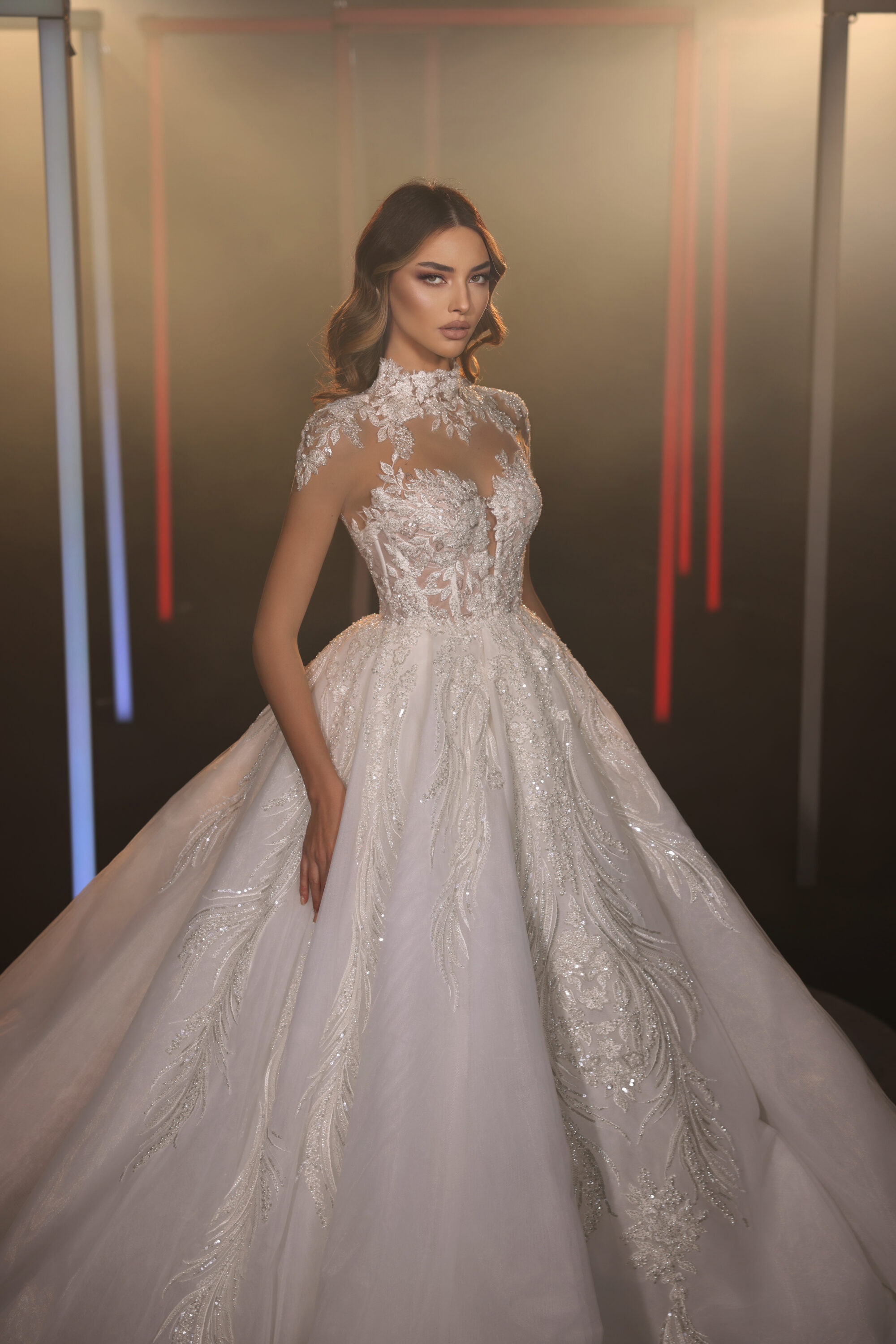 Vintage A e Women Wedding High Neck Short Sleeves Bridal Gowns Appliques Sweep Train Dress Custom Made vestidos de novia
