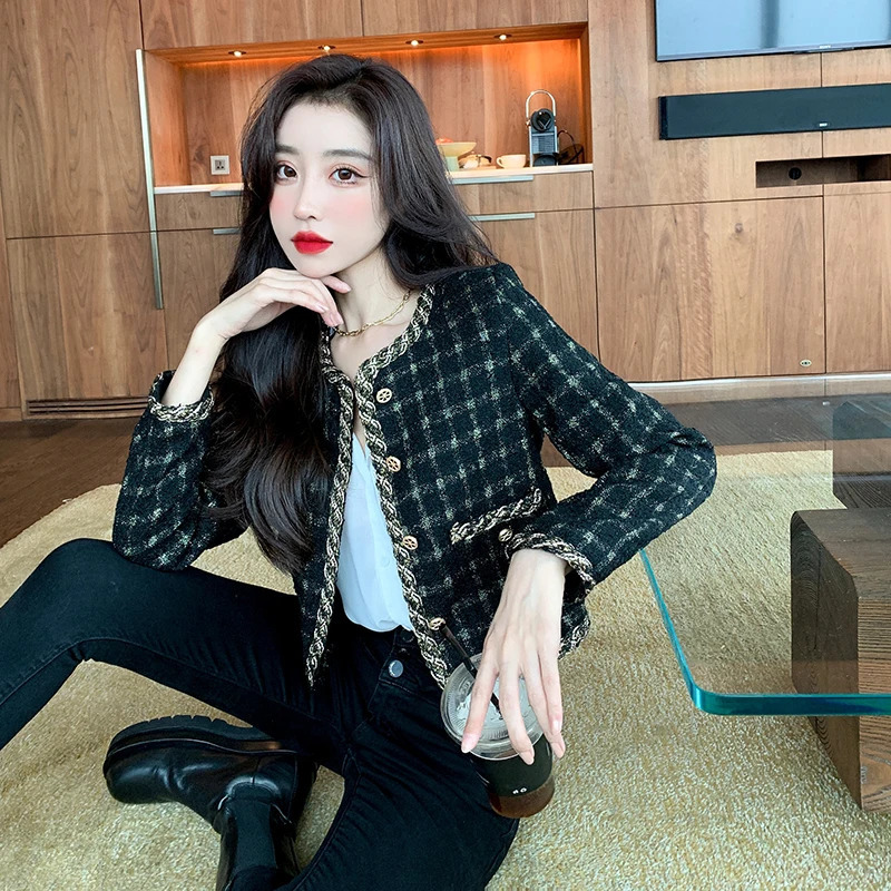 LLZACOOSH Korea Arrive Temperament Retro Grid Short Woolen Jacket Women Autumn Spring Single Breasted Chic Tweed Coat 240307