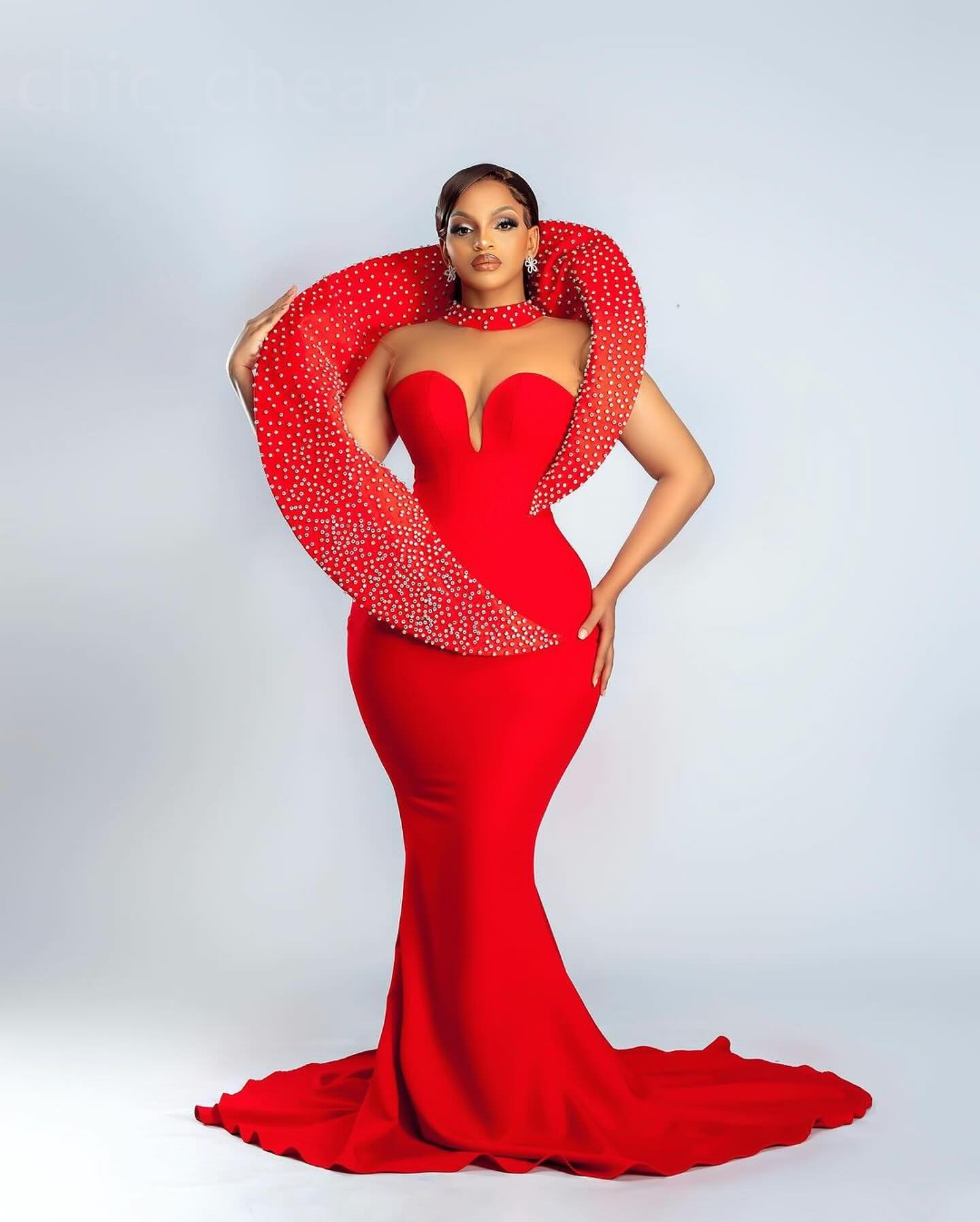 2024 Aso Ebi Red Mermaid Prom Dress Crystals Satin Sheer Neck Evening Formal Party Second Reception 50th Birthday Engagement Gowns Dresses Robe De Soi