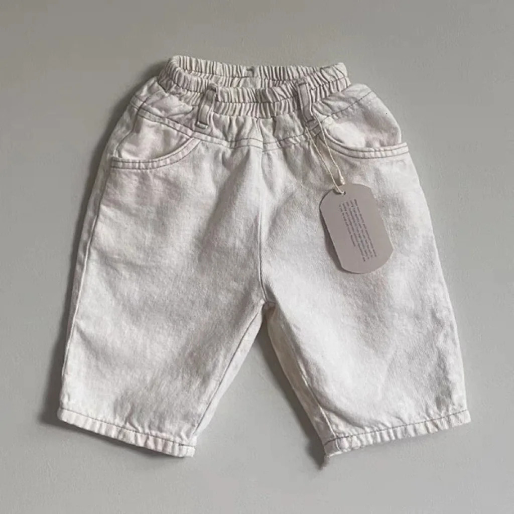 Autumn Baby Solid All-match Casual Jeans Boy Girl Children Retro Loose Pockets Wide Leg Pants Kids Cotton Fashion Denim Trousers 240228