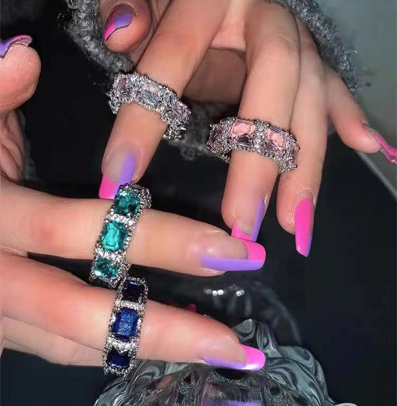 2024 Top-selg Sterg Sier Princess Cut Emerald & White Topaz Bridal Ring Set