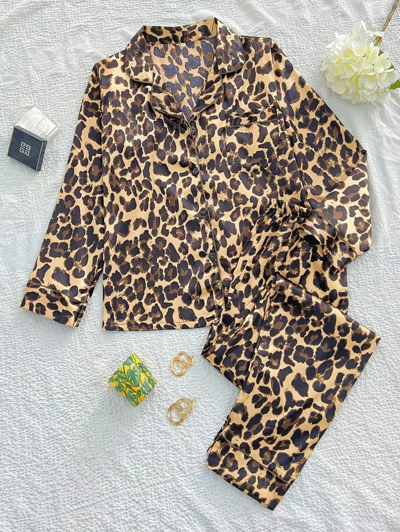 Long Trousers Pjamas for Women Home Wear Suit Multi Colors Satin Cardigan Shirt Tops with Pants Pijamas De Mujer 240226
