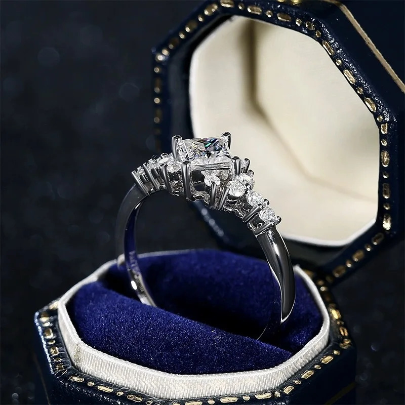 Sterling Silver 925 Womens Princess Square 6 x Ring 1 Carat 240307