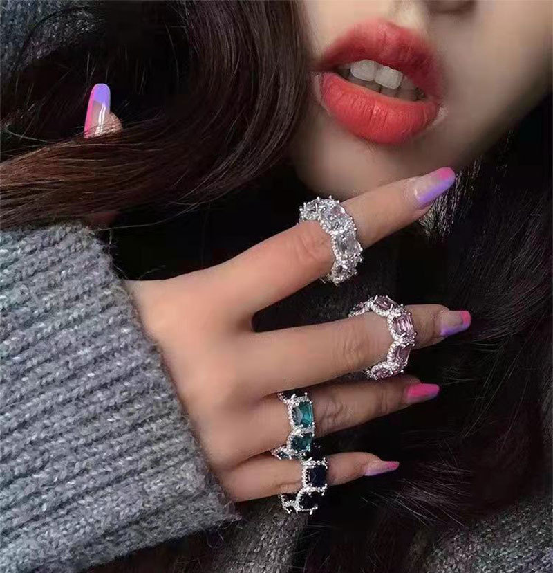 2024 Top-selg Sterg Sier Princess Cut Emerald & White Topaz Bridal Ring Set