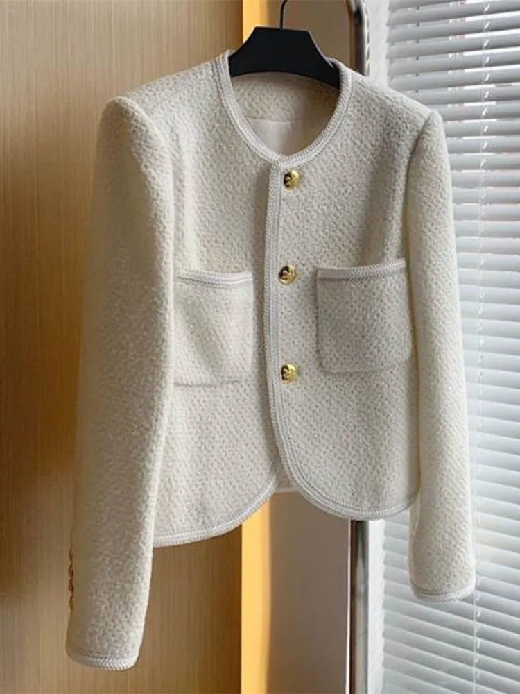 Autumn Winter Korean Fashion Black White Tweed Jackets Coat Women Elegant Two Pockets Golden Single Breasted Woolen Outerwear 240309
