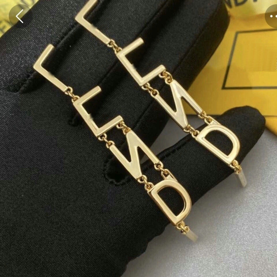 Designer Earrings Brand Letters 18K Gold Plated Dangle Earrings For Women Jewelry Lady Party Wedding Gift