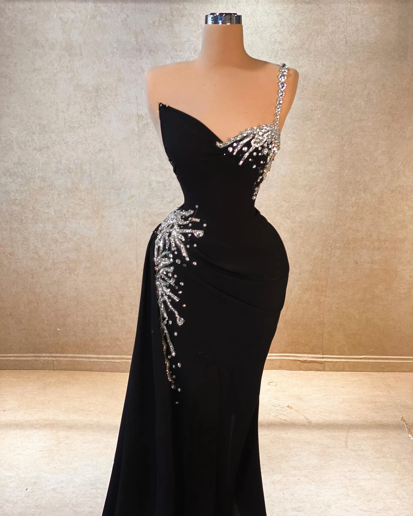 One Shoulder Black Prom Dresses Mermaid Satin Formal Evening Gowns Woman Bridal Party Dress Robe De Soiree