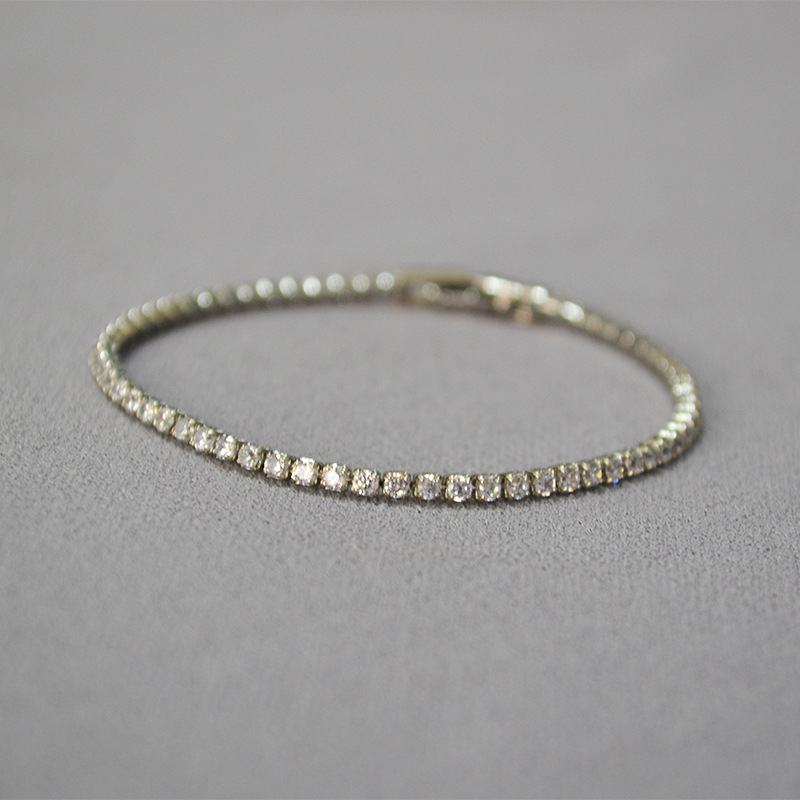 Japan and South Korea's simplicity, fashionable, delicate flashing fire, colorful stack with versatile goddess temperament, brass gold plating bu
