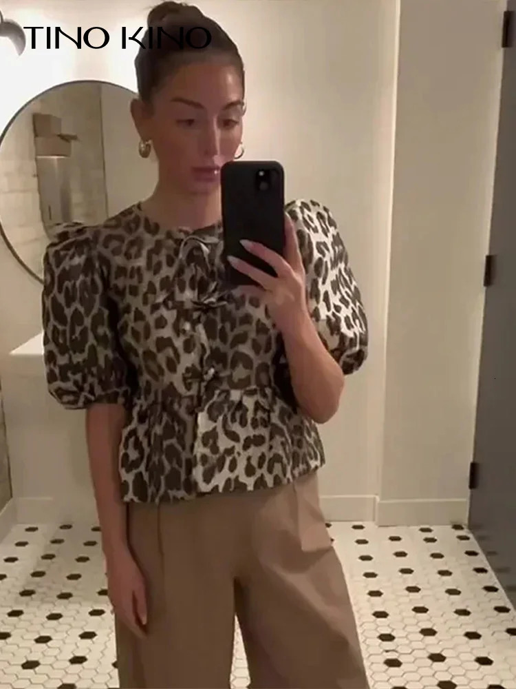 Fashion Leopard Print Lace Up Bow Shirt Women Elegant Puff Short Sleeve Oneck Blouse 2024 Summer Allmatch Female Tops 240301