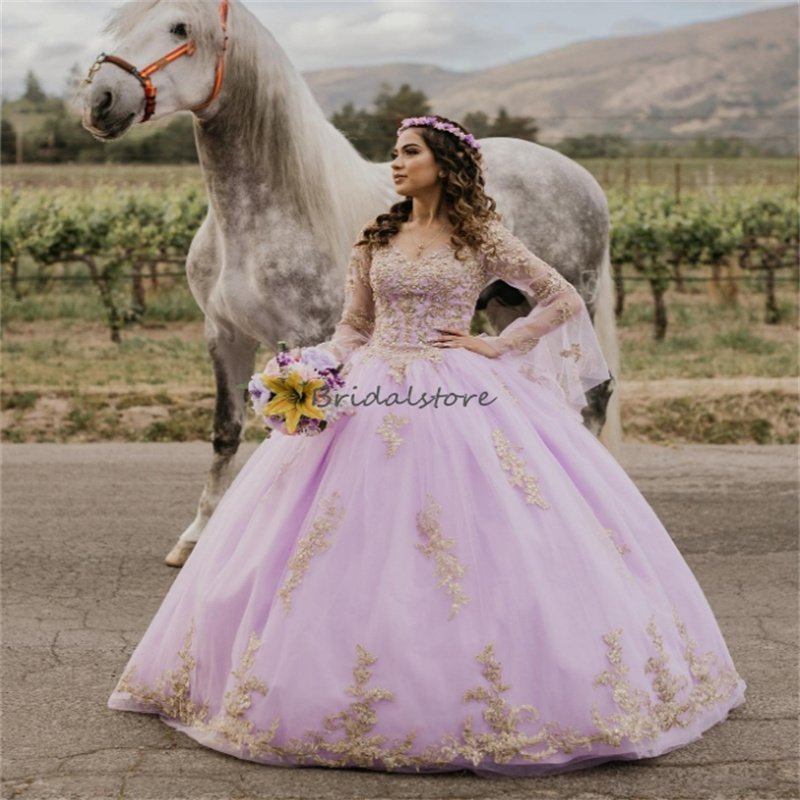 Fairy Light Purple Vestidos De 15 Quinceanera 2024 Princess Fuff Sleeves V Neck Pageant Appliques Lace Birthday Prom Dress ELegant Debutante Sixteen P