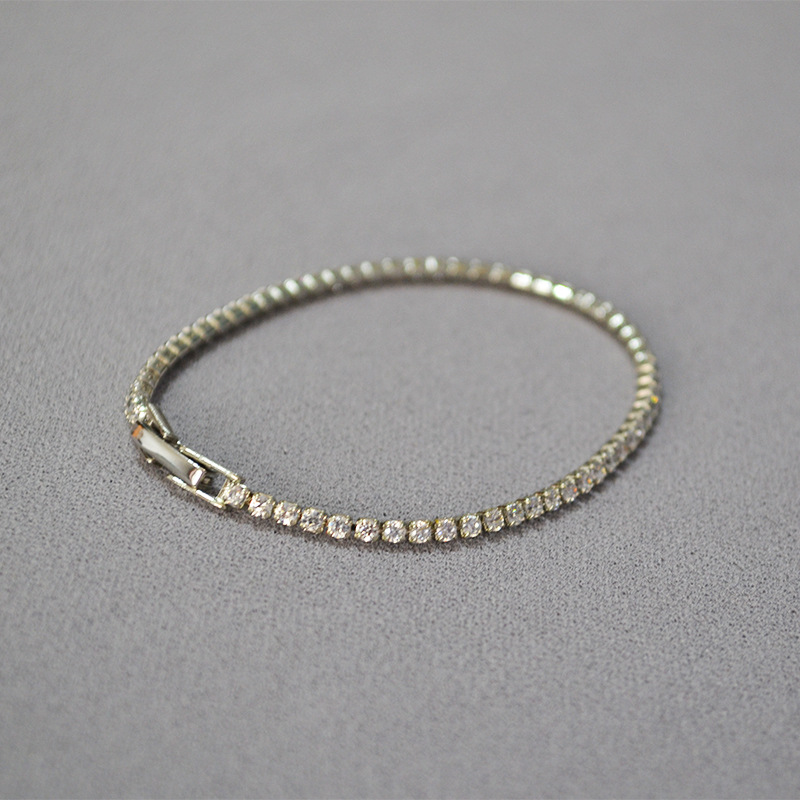 Japan and South Korea's simplicity, fashionable, delicate flashing fire, colorful stack with versatile goddess temperament, brass gold plating bu