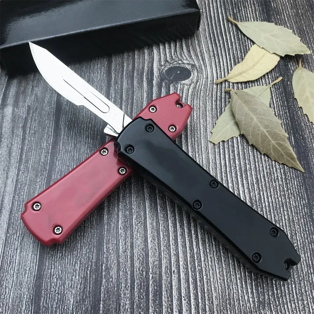 High Quality Mini Scalpel Assisted Folding Knife 440C Blade Zinc Alloy Handle EDC Camping Outdoor Self Defense Survival Knife with 10PCS Blades 3300 4850 3400