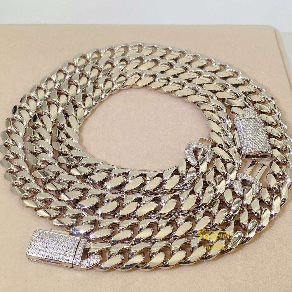 New Arrivals Trend Hip Hop Iced Out Moissanite Clasp 12mm Cuban Link Chain Men Silver Hand Chain