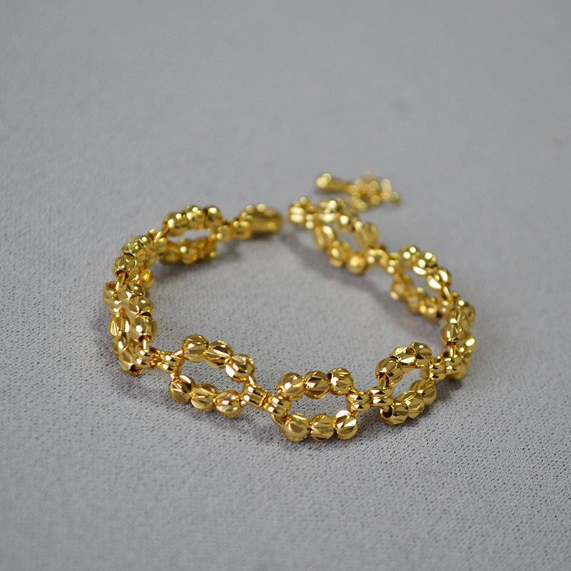Japan and South Korea's simplicity, fashionable, delicate flashing fire, colorful stack with versatile goddess temperament, brass gold plating bu