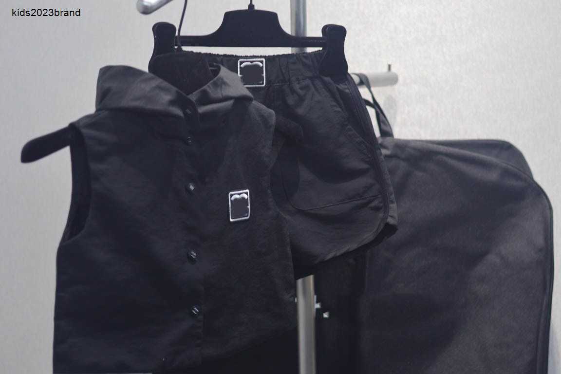 New kids tracksuits Summer baby two-piece set Size 100-160 CM Embroidered logo Sleeveless hooded vest and shorts 24Mar