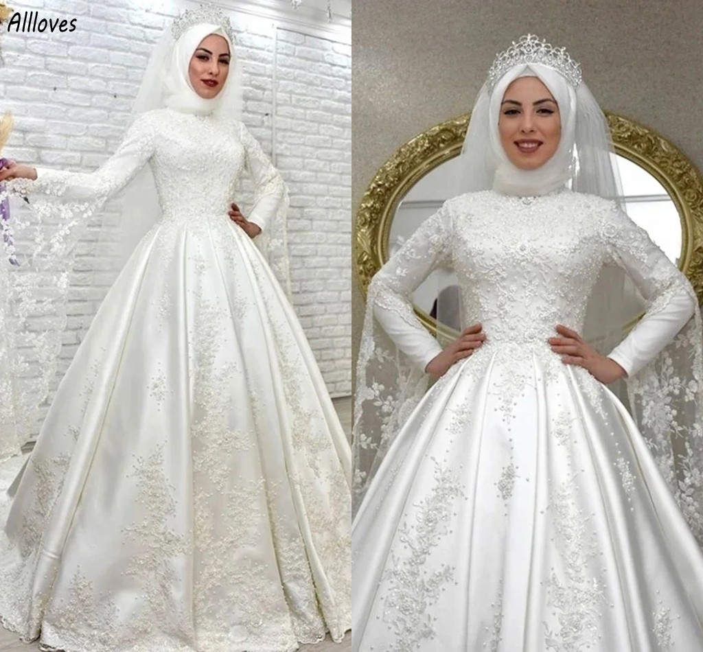 Saudi Arabia Muslim Wedding Dresses With Long Sleeves High Collar Lace Beaded Elegant Satin A e Bridal Gowns Sweep Train Women Bride Vestidos De Novia