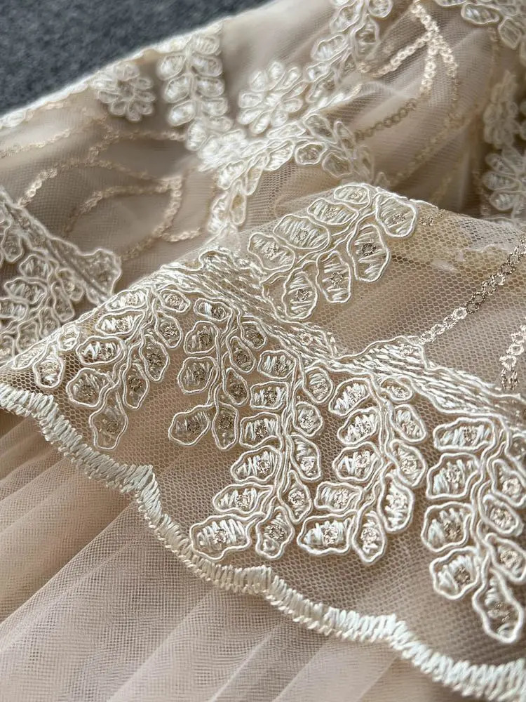 Retro Fairy Mesh Flower Embroidery Princess Dress Beige Short Sleeve Patchwork Tassel Pendant Party Midi Women Clothing Vestidos 240309
