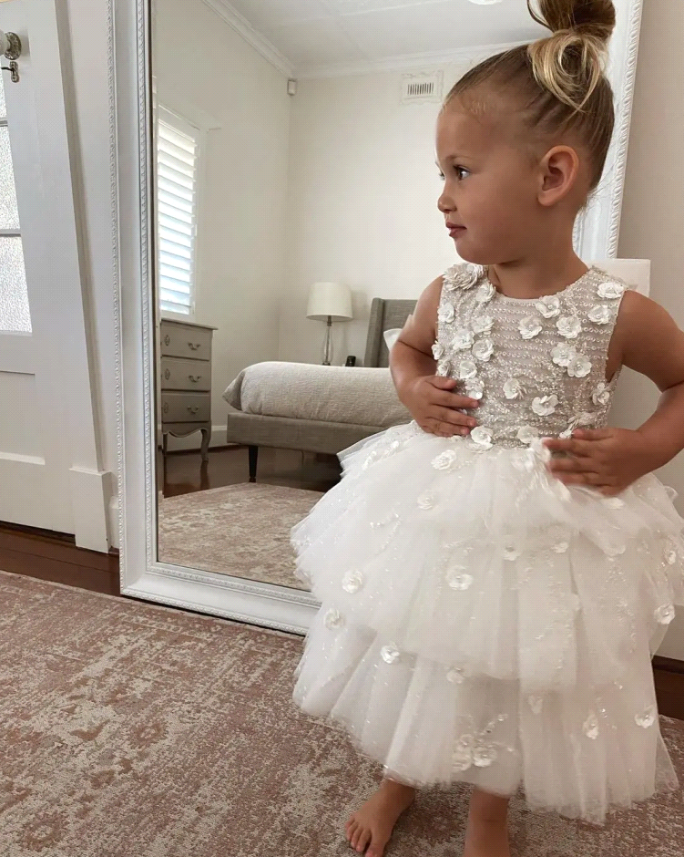 Lovely Tutu Skirt Wer Girl Dresses Princess A E Jewel Neck Keyhole Backless With Bow Hand Made Wers Girls Pageant Birthday Cumminon Gowns Bc18334 0219